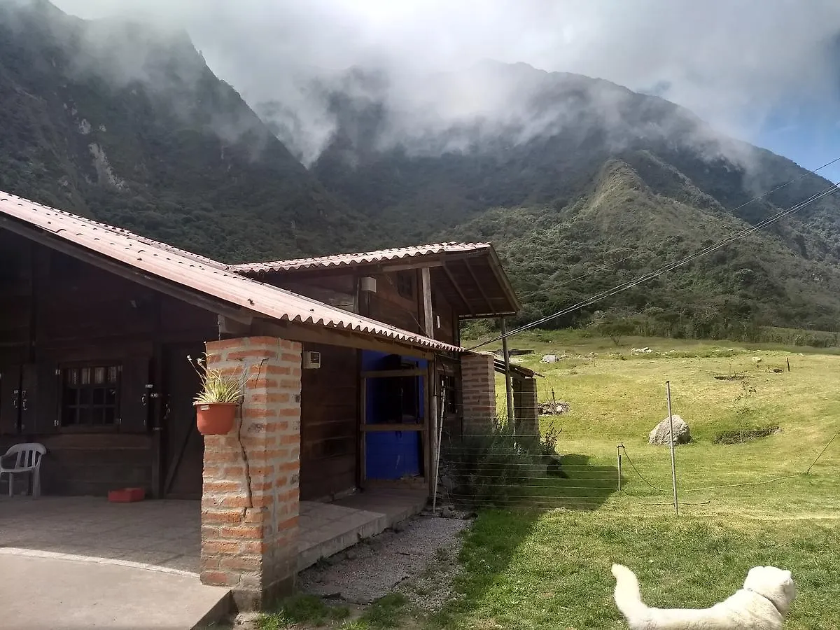 Casa Lamore Pululahua B&B location